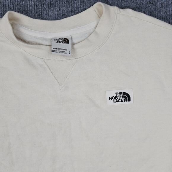 The North Face Sweatshirt Womens Large Cream Crewneck Neutral Outdoor Layering - Picture 2 of 6